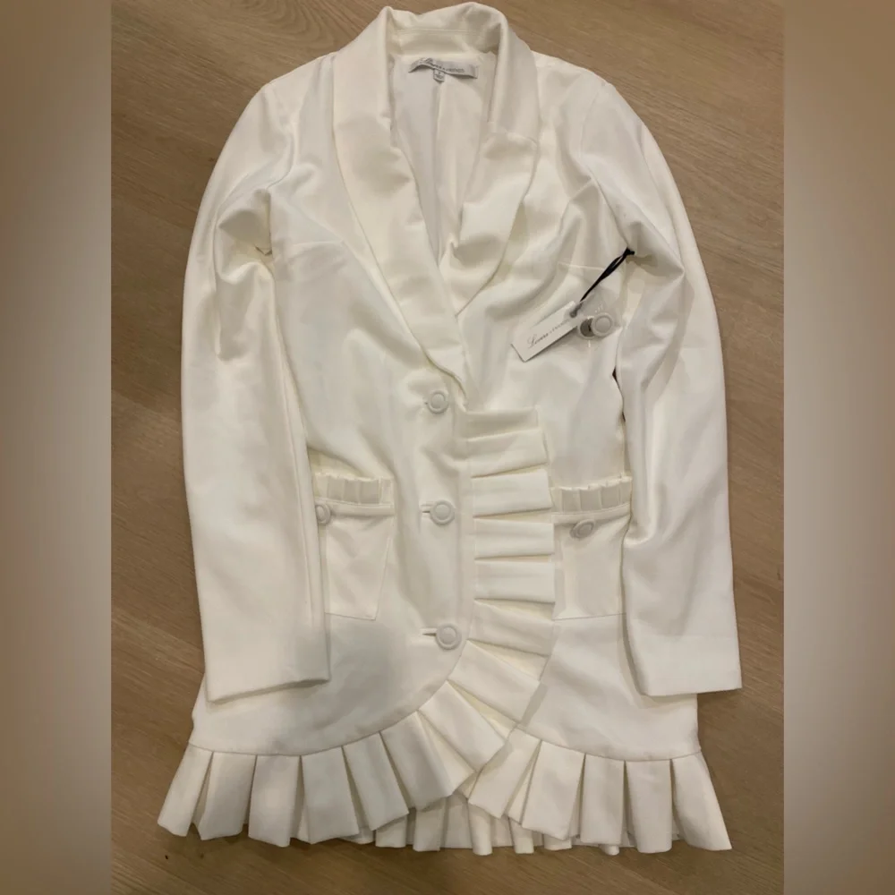 NWT Lover and friends white trailblazer dress - Picture 3 of 4